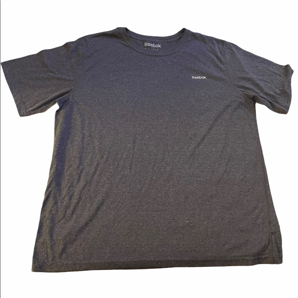 Men’s Reebok tshirt